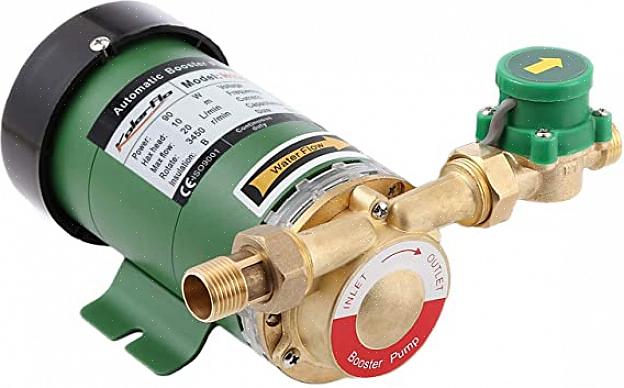 Una pompa di aumento della pressione può essere utilizzata per aumentare la pressione dell'acqua che entra