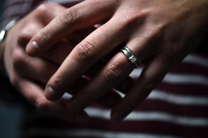 Il matrimonio per procura è consentito solo se una delle parti è residente nel Montana o se una delle parti