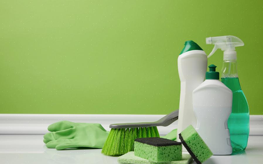 La pulizia verde può cadere sotto l'ombrello dell'uso di un prodotto per la pulizia verde o della pulizia