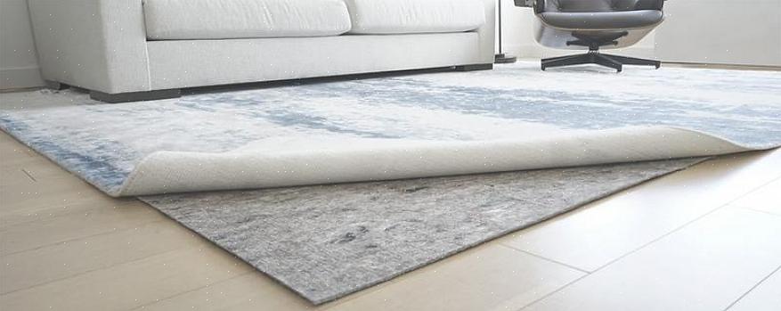 Un tappeto in sisal offrirebbe un aspetto molto diverso da un tappeto in seta