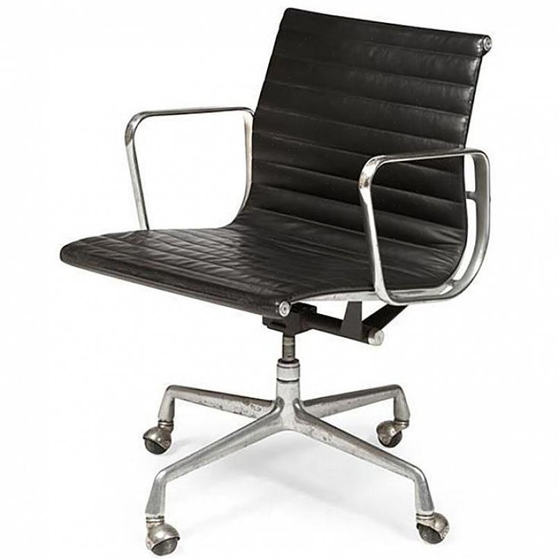 La Eames Fiberglass Side Chair è stata introdotta nel 1951