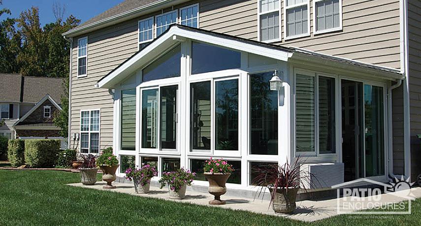 Una vera aggiunta della stanza aggiunge più valore di equità alla tua casa rispetto a una veranda