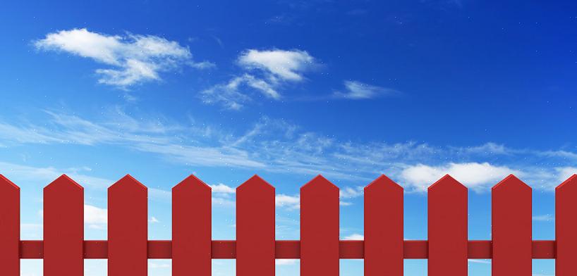Le leggi locali sulle recinzioni presumono che le recinzioni perimetrali giovino a entrambi i proprietari
