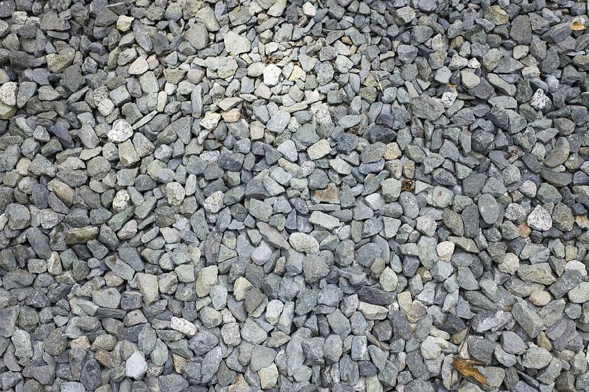 Entrambi i tipi di polvere di pietra sono apprezzati come materiali per la pavimentazione dei percorsi
