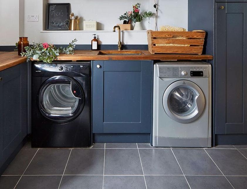 Gli abitanti degli appartamenti sono spesso desiderosi di aggiungere una lavatrice o una combinazione