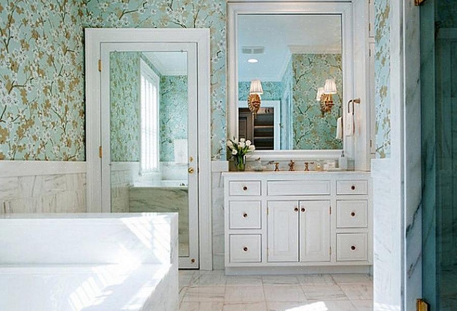 Non hai bisogno di uno specchio sulla porta del bagno per creare un buon feng shui nella tua casa