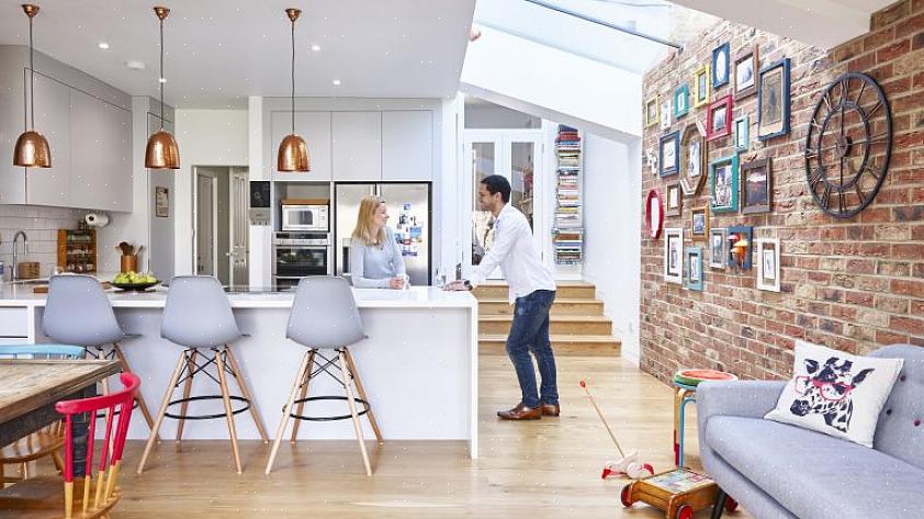 Opzioni di design per pavimenti in cucina in mattoni