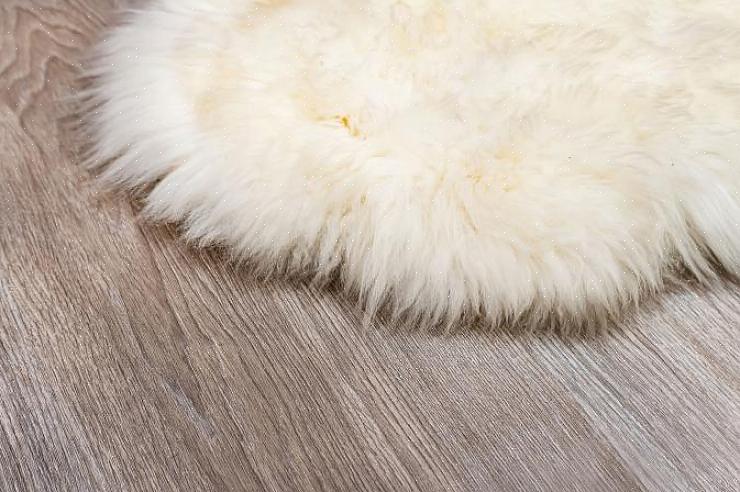 Come pulire un tappeto di pelle di pecora naturale